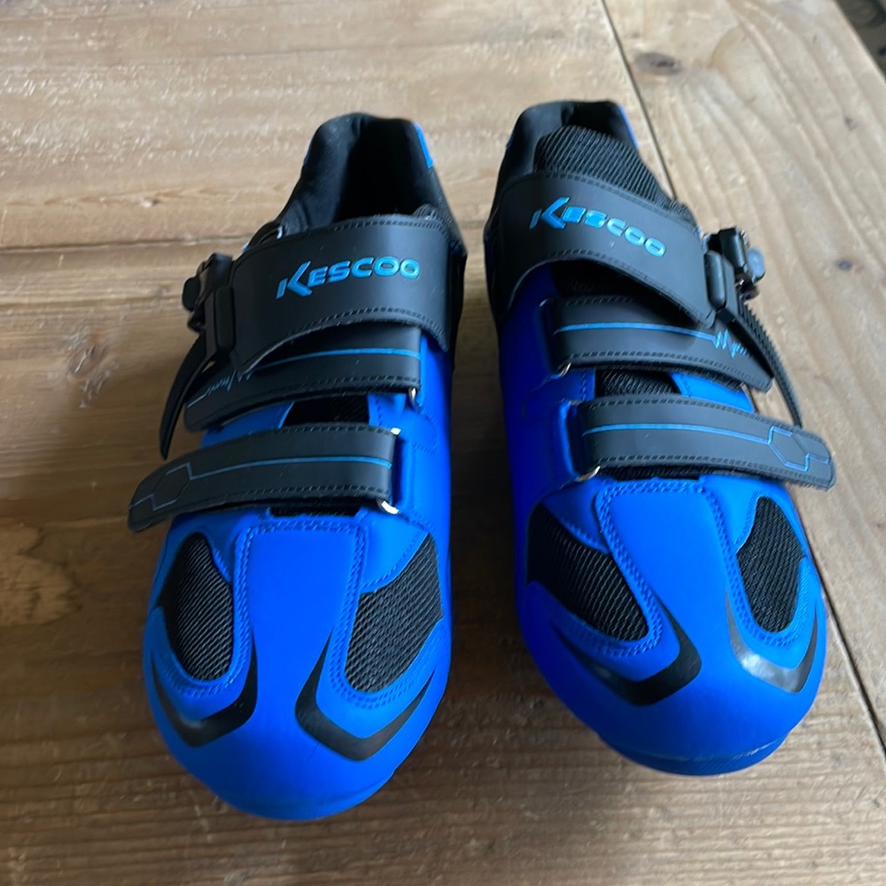 Peleton riding shoes